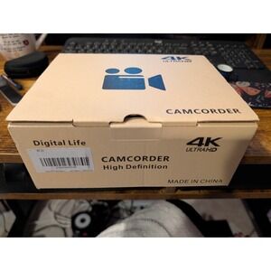 NIB 4K 48MP Vlogging Camcorder Ultra HD WiFi 18X Zoom 3.0" Touch screen Mic Kit